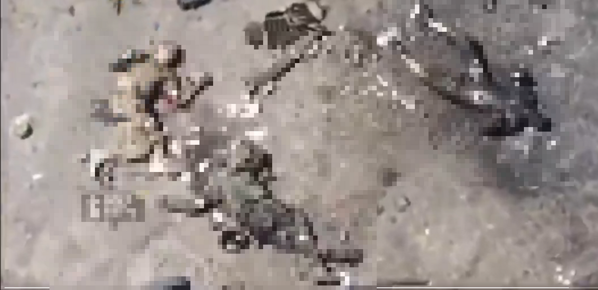 俄軍在試圖進入恰西夫亞爾以北的卡利諾夫卡運河渡口時，因遭受烏軍打擊而損失慘重。 圖：翻攝自 Rocke Fella-NAFO Raccoon X（前推特）帳號