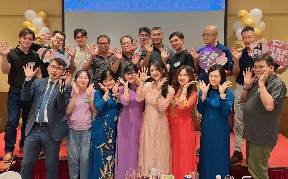 前進胡志明市！高雄空大「企業高階管理精英越南班」座談相見歡