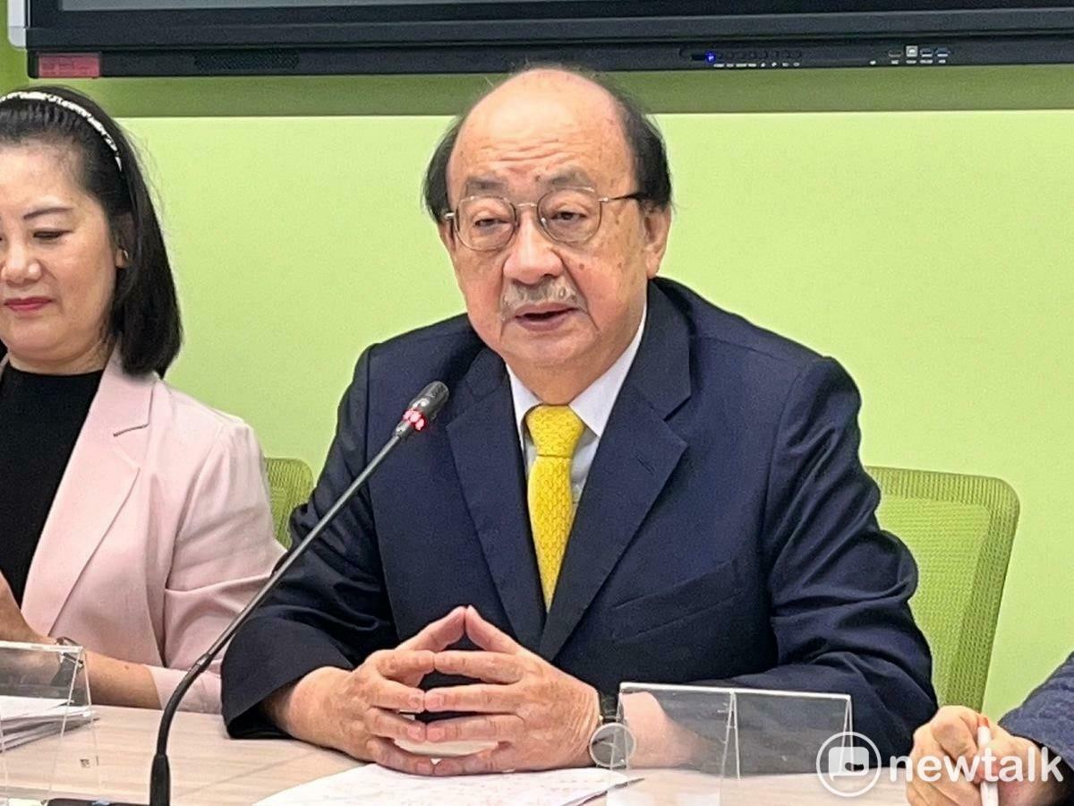 民眾黨立委黃國昌請纓憲法辯論，遭民進黨團總召柯建銘酸：不要咆哮、制止插話！ 圖：金大鈞／攝（資料照）