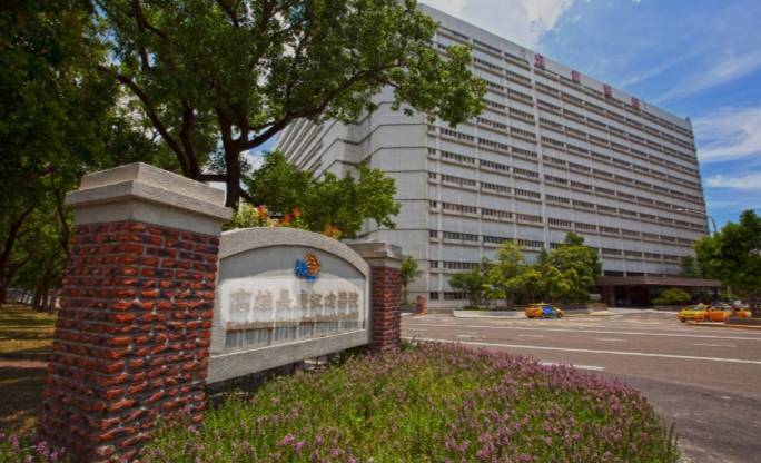 高市衛生局澄清去年高雄長庚一死亡病例為「阿米巴性痢疾」非福氏內格里阿米巴腦膜腦炎。 圖：孫家銘翻攝