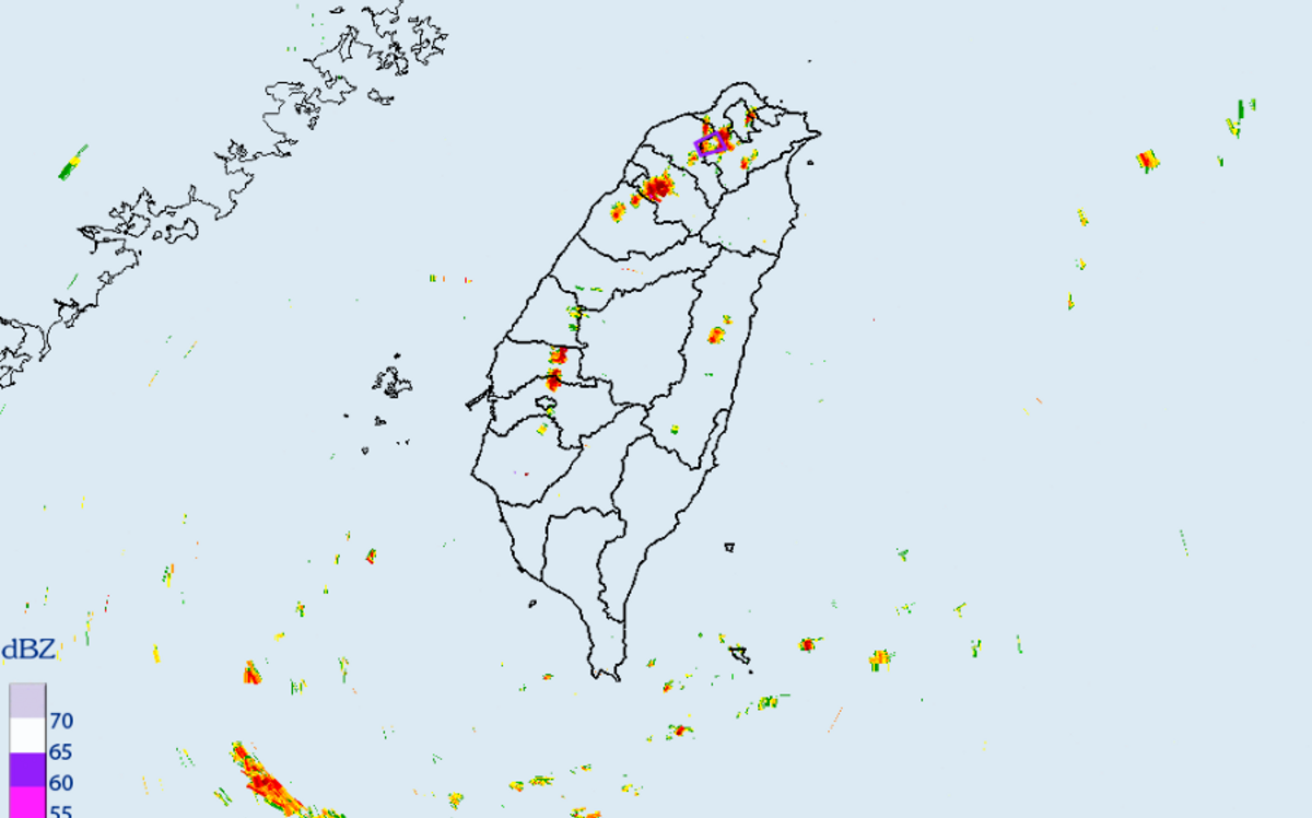 快訊》14縣市大雨特報！氣象署：新北、桃園防大雷雨