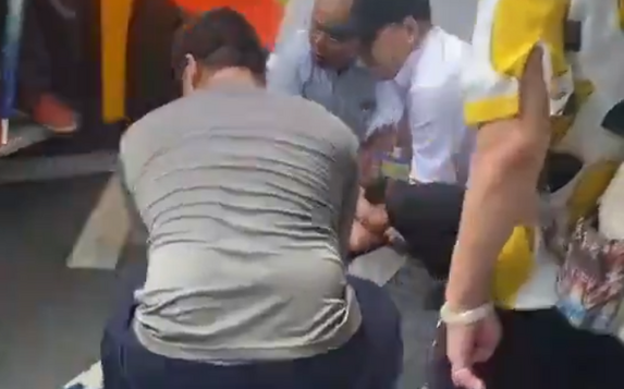 兩週內2起外國人遇襲事件 矢板明夫：在中國的台灣人恐成攻擊對象