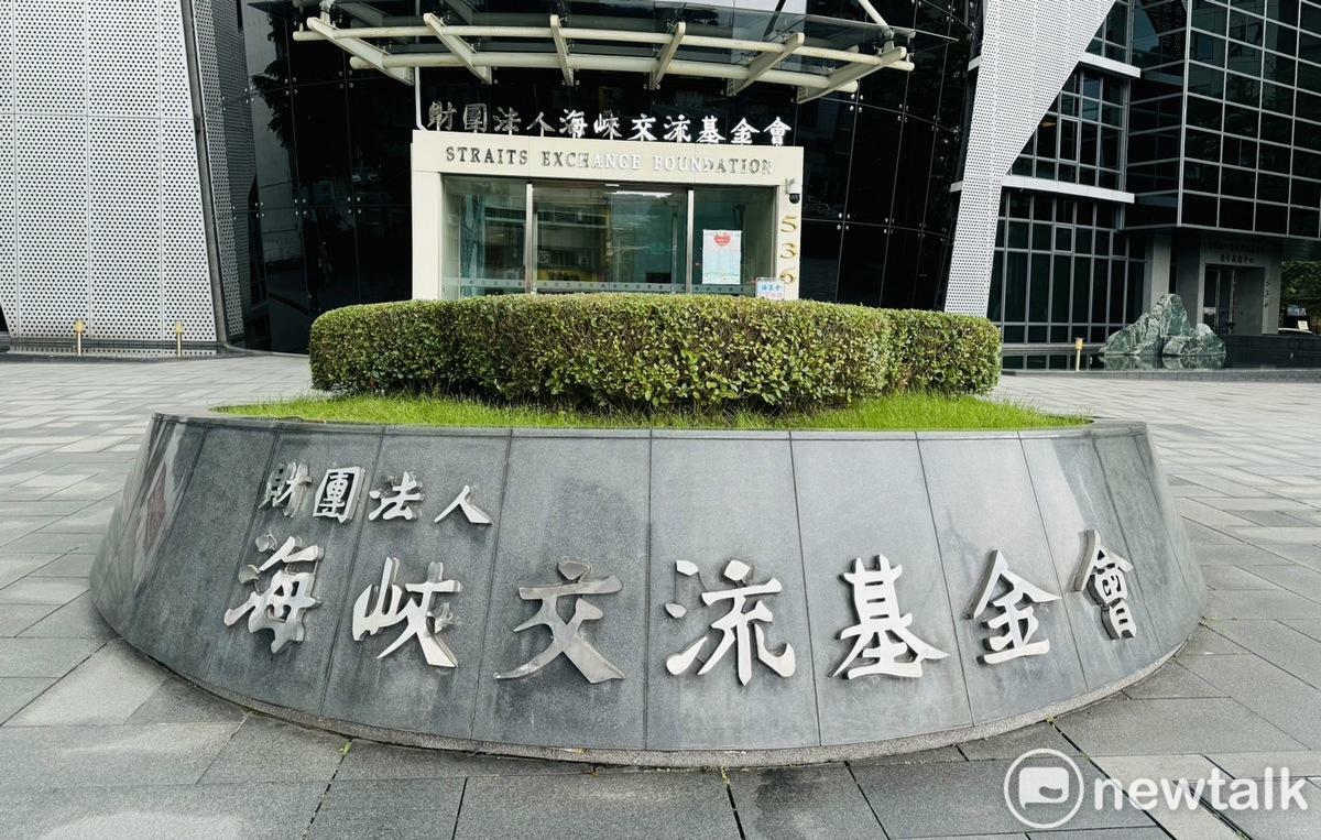 中共阻礙兩岸「健康」交流，因此兩岸各項往來所衍生的問題「只有增加、沒有減少」，不想透過兩岸買辦處理問題，都還是要請海基會出面服務，因此經費會必要增加。 圖：謝莉慧/攝