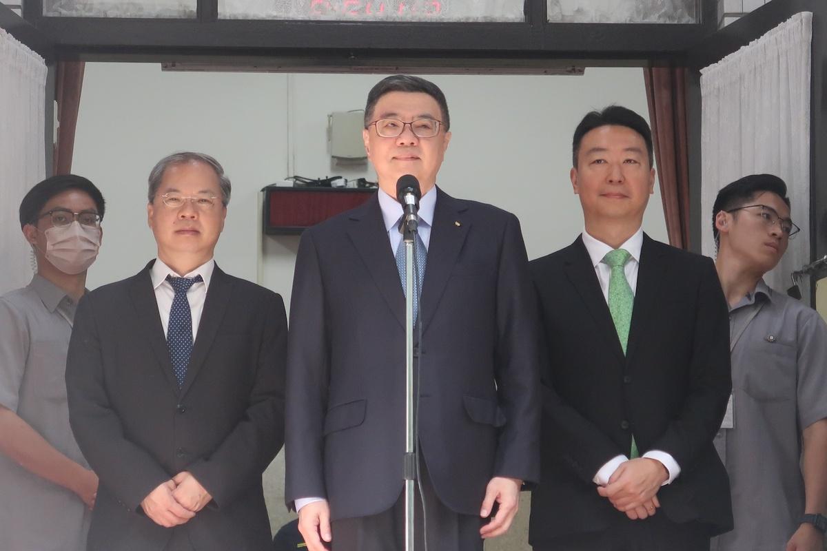 行政院長卓榮泰（中） 圖：林朝億/攝