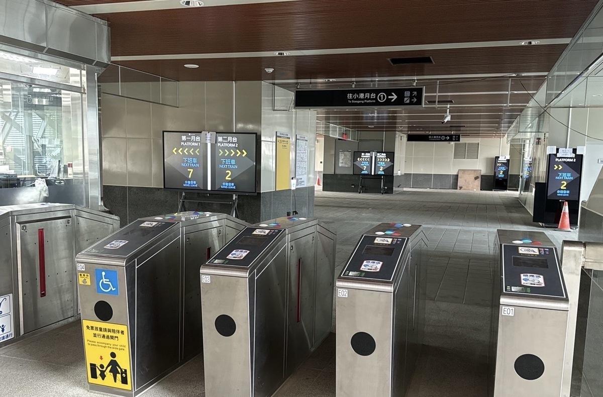 高捷岡山車站已做好試營運準備。 圖：高雄市捷運局/提供