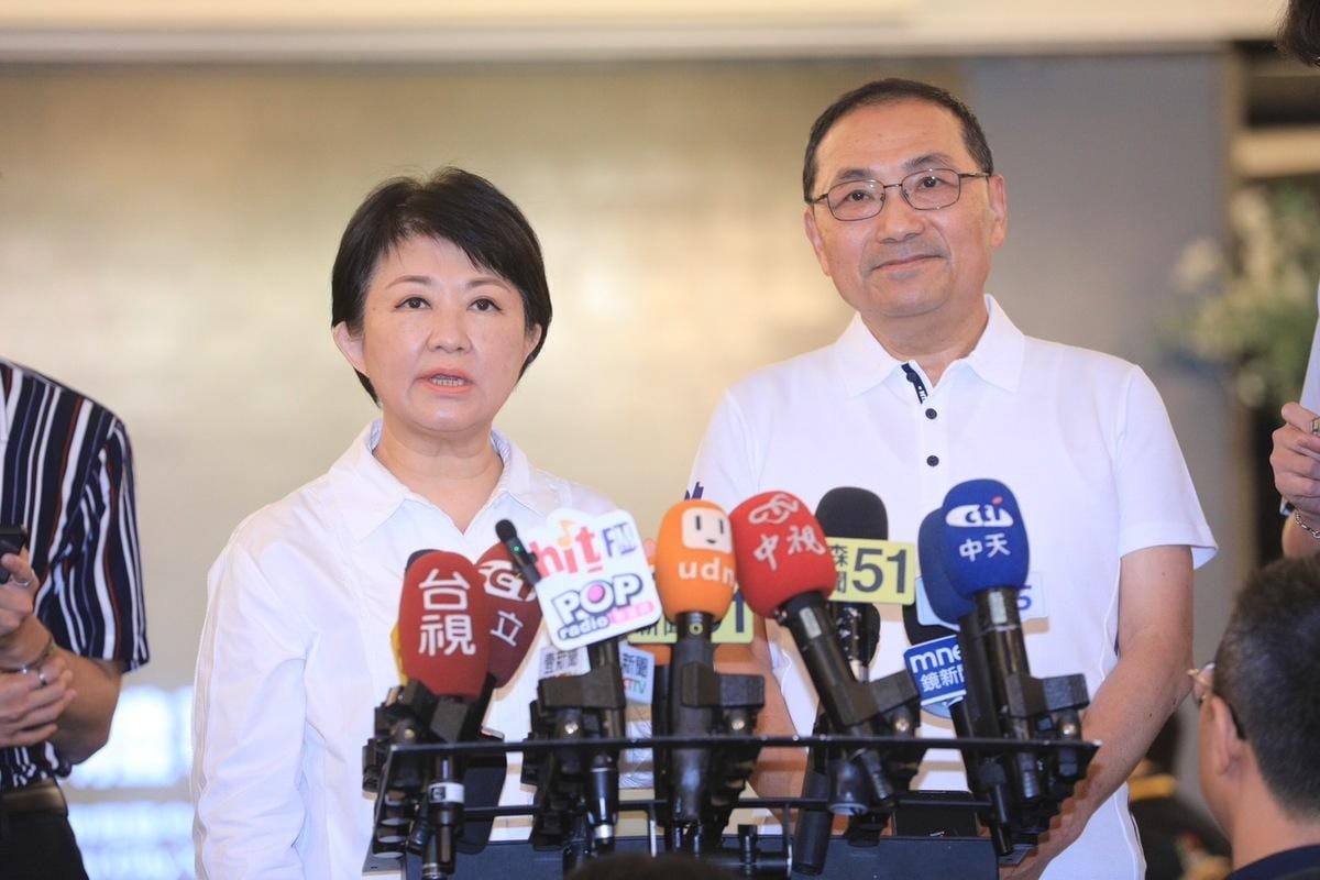 盧秀燕在上班時間到新北市進行城市交流，但對黨主席選舉的問題，又以現在是上班時間為由婉拒回答。 圖：台中市政府/提供