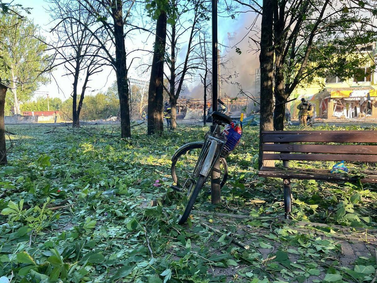 俄羅斯空襲烏克蘭東部及南部多地，導致至少12人身亡。 圖/取自烏克蘭總統澤倫斯基（Volodymyr Zelenskyy）社群平台X發文