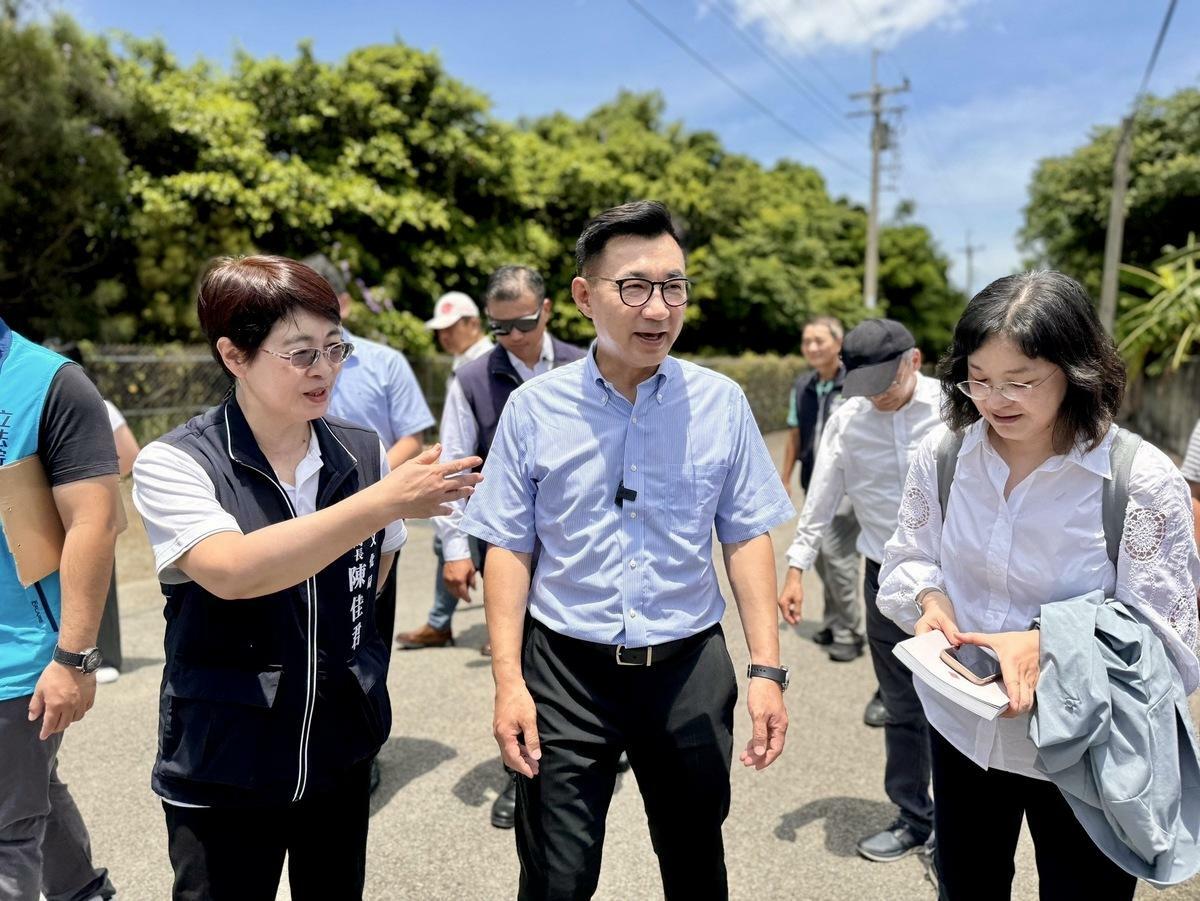 江啟臣指出，清水是台中海線的發展重鎮，自牛罵頭史前文化開始，就成為海線地區重要的發展引擎，需要政府單位大力維護，並透過多元管道傳承延續。 圖：江啟臣辦公室/提供