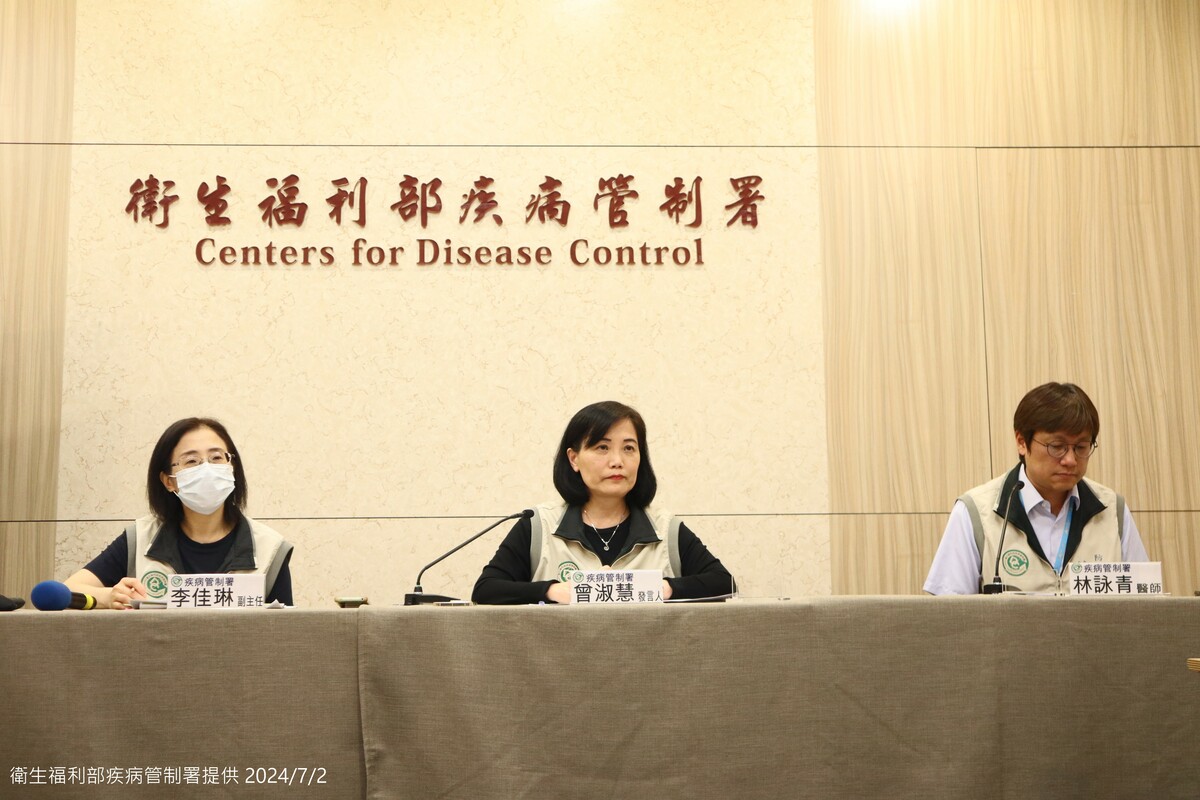 疾管署今(2)日宣布，一名患有癲癇的10多歲青少年因新冠併發症過世。防疫醫生林詠青指出，該青少年曾接種COVID-19疫苗，但未施打最新XBB疫苗。 圖：疾管署／提供