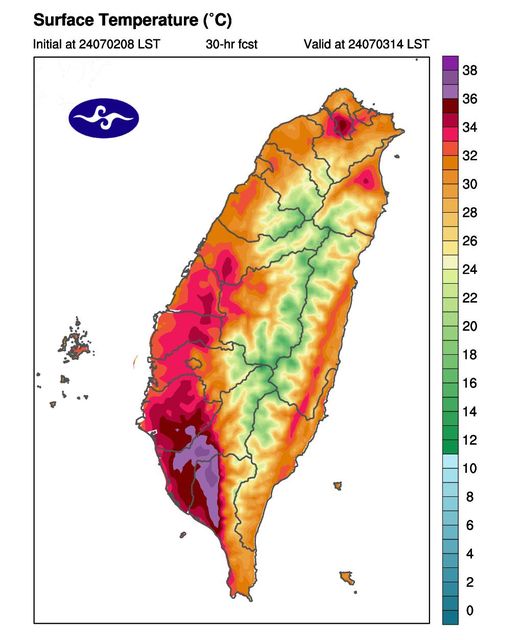 前中央氣象局長鄭明典提醒，3日「南高屏靠山區變成背風尾流區」，附和中央氣象署高溫警示，警告可能出現36度高溫，甚至38度極端高溫。 圖：翻攝「臉書」鄭明典