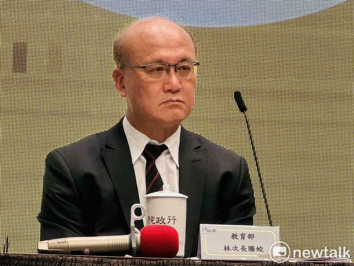 教育部次長林騰蛟今（4）天列席行政院會後記者會。 圖：謝莉慧/攝