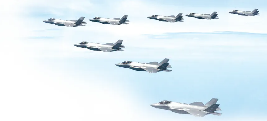 F-35A隱形戰鬥機編隊。 圖 : 翻攝自騰訊網(資料畫面)