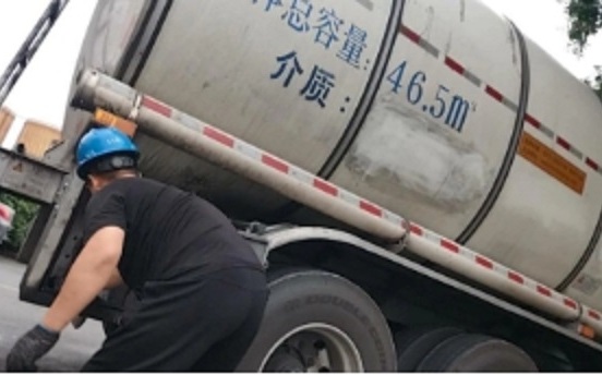 中國食用油混運 律師開告了! 連奶粉配方都遭汙染 中儲糧高傲不道歉
