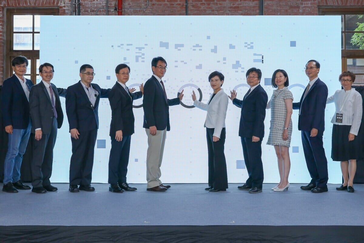 2024總統盃黑客松國內松徵件活動即日起至8月16日止開放徵件。 圖：曬位發展部提供