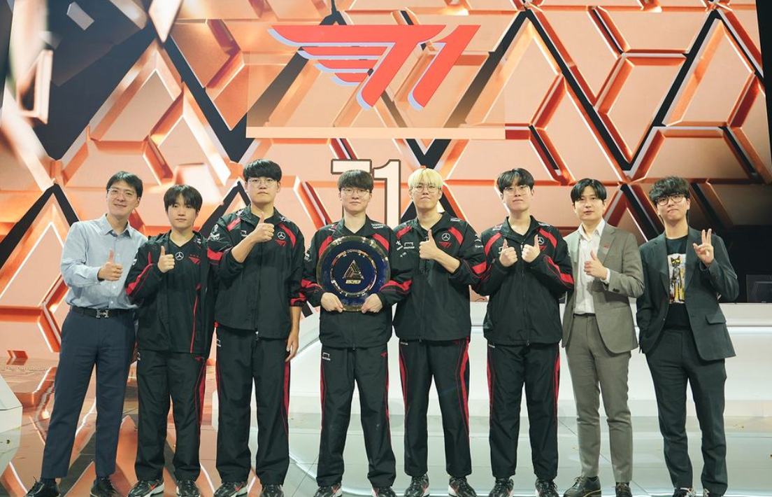T1以3：1成績擊敗TES獲得了第一屆電競世界盃冠軍，獲得40萬美元（約新台幣1200萬）獎金。 圖：翻攝自T1 IG