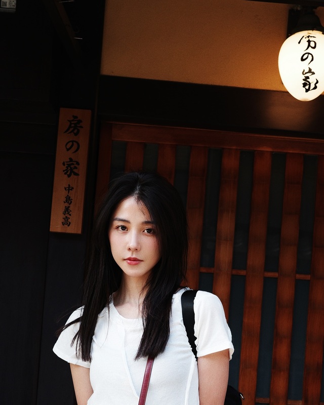 邵雨薇剛從日本遊學回台就工作滿檔，透露不敢算在日本的花費。 圖：翻攝自邵雨薇臉書
