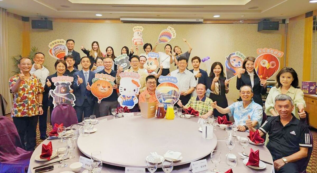 成員來自全台的「菁鑽酒店聯盟」攜手共推台東觀光。 圖：菁鑽酒店聯盟/提供