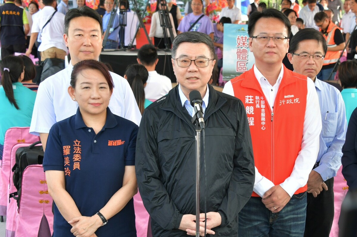對於高院駁回鄭文燦抗告一事，卓榮泰表示，尊重司法，但也盼能給當事人說明機會，儘早釐清真相。 圖：行政院/提供