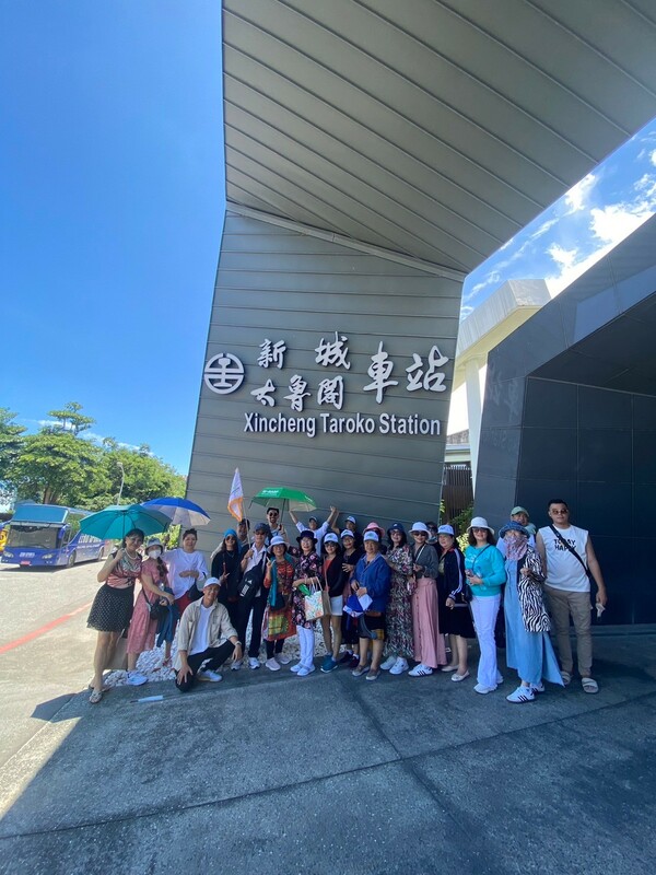 旅遊業者從東南亞包機到花東，希望能搶救當地觀光業。 圖：華府旅行社/提供