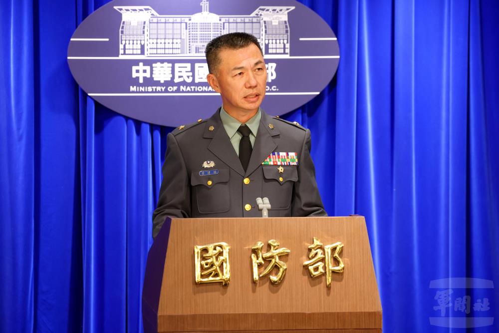 軍備局工營處處長黃建勝表示，使用中國製路由器和資料處理器已違反國軍資通管理規定，國防部將依契約最重核予中止契約處分。 圖：軍聞社提供