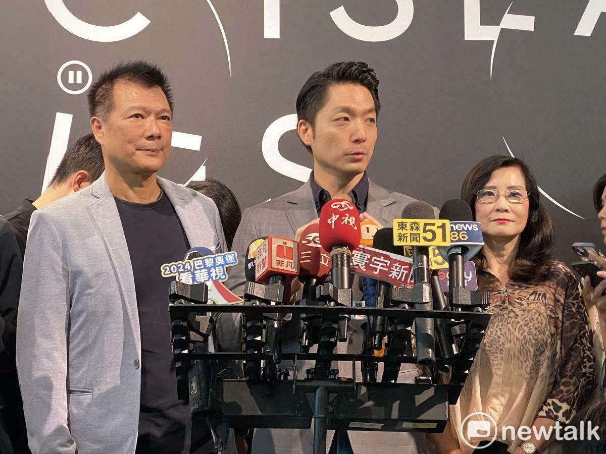 台北市長蔣萬安（中）、文化局長蔡詩萍（左）、國民黨議員秦慧珠（右）。 圖：周煊惠 / 攝