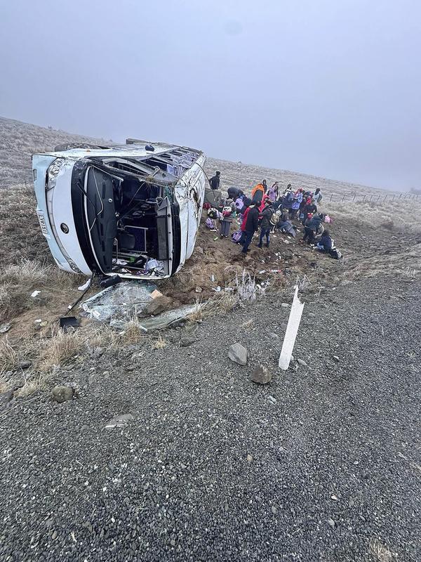 2 輛旅遊公車昨（18）日在紐西蘭南島發生事故，其中多人傷勢嚴重。 圖：達志影像/美聯社