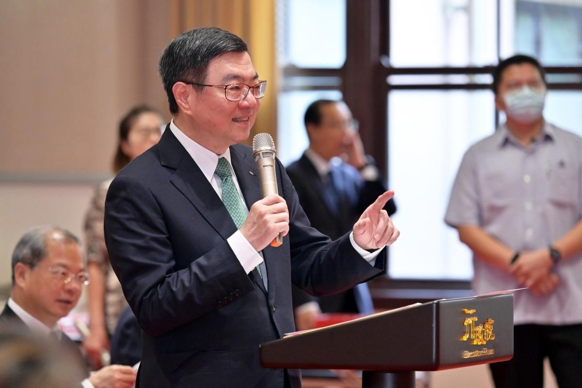 行政院長卓榮泰今（19）天接見「世界臺灣商會聯合總會第30屆回國訪問暨投資考察團」。 圖：行政院/提供