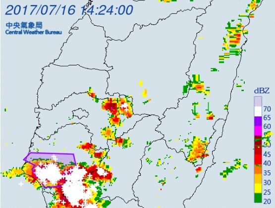中央氣象局針對台南市發布大雷雨即時訊息，持續時間至15時30分止。 圖：中央氣象局