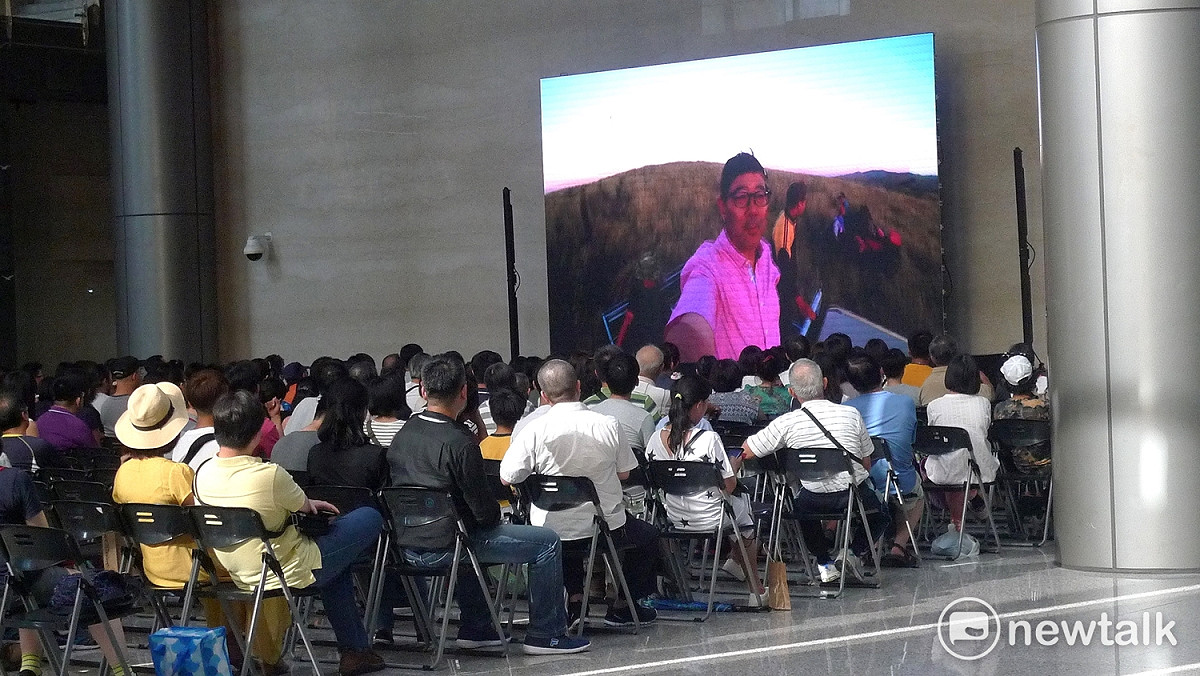 「永遠的齊柏林」紀念音樂會場面肅穆哀戚；吳念真、李屏賓、馬英九、周美青都到場致意。 圖：汪少凡／攝