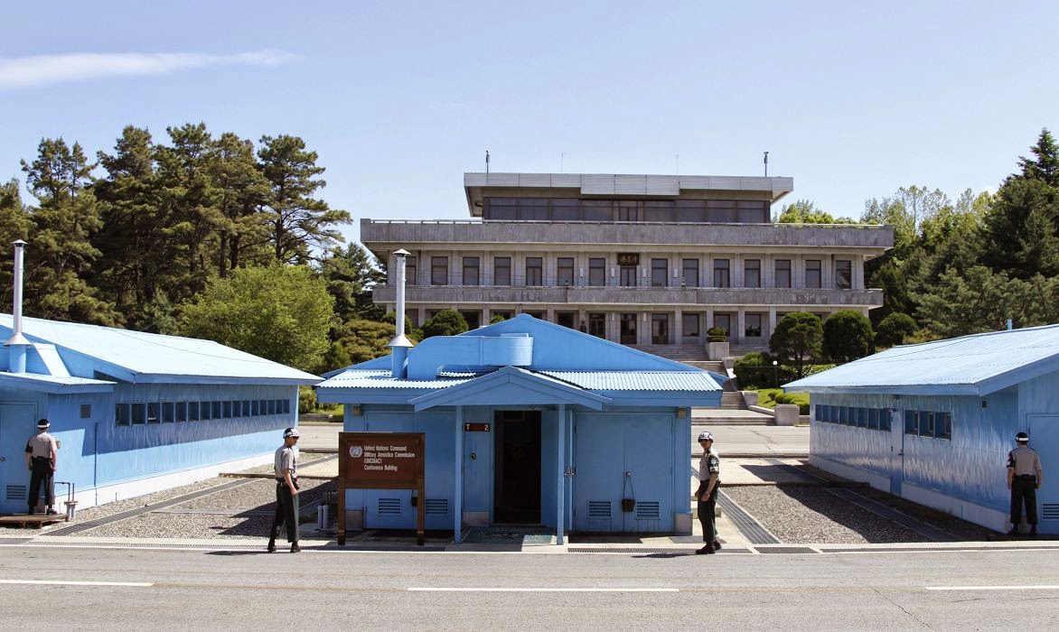 金正恩緩和朝鮮半島動盪局勢，願意重啟板門店專線，並考慮派代表隊參冬奧。
 圖：達志影像/路透社資料照片
