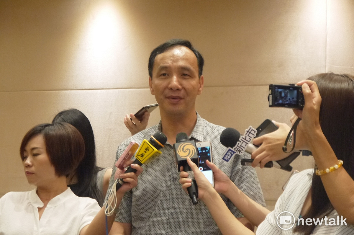 新北市長朱立倫8月15日將邀宴黨前副主席郝龍斌在台北市長任內的團隊。                圖：新頭殼資料照片