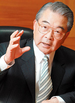 工總理事長許勝雄表示，談一例一休談到非常煩，該修法就修，應該要快一點。 圖 : 翻攝自 PIXNET