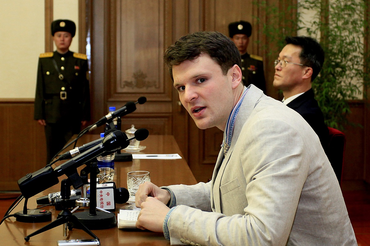 美國大學生溫畢爾（Otto Warmbier）今年6月在北韓旅遊時遭平壤監禁導致死亡，美國政府計劃禁止國民赴北韓旅遊。 圖: 達志影像 /美聯社