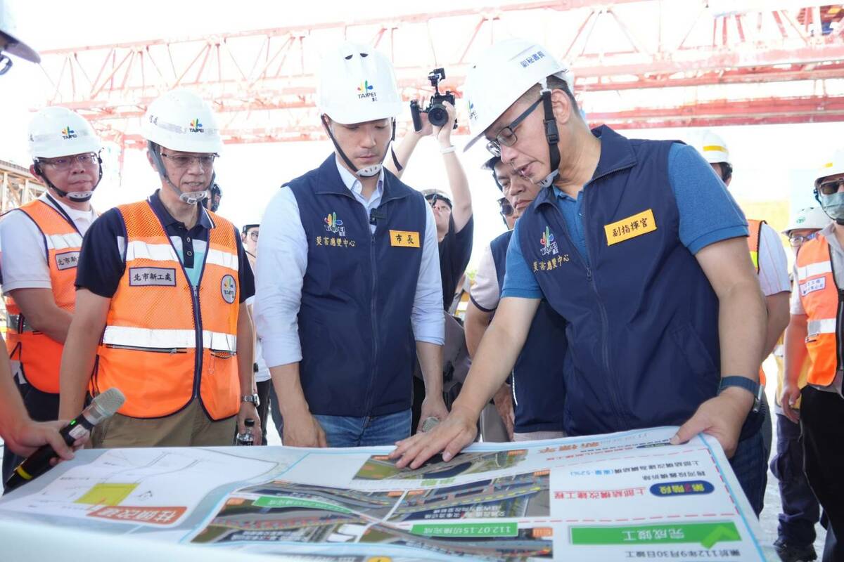 台北市長蔣萬安視察防颱整備情形。 圖：台北市政府/提供