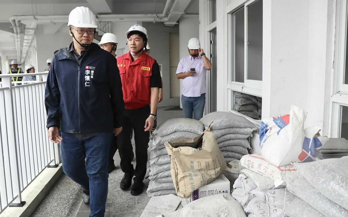 中颱凱米來勢洶洶 李懷仁帶隊視察旗津防颱措施
