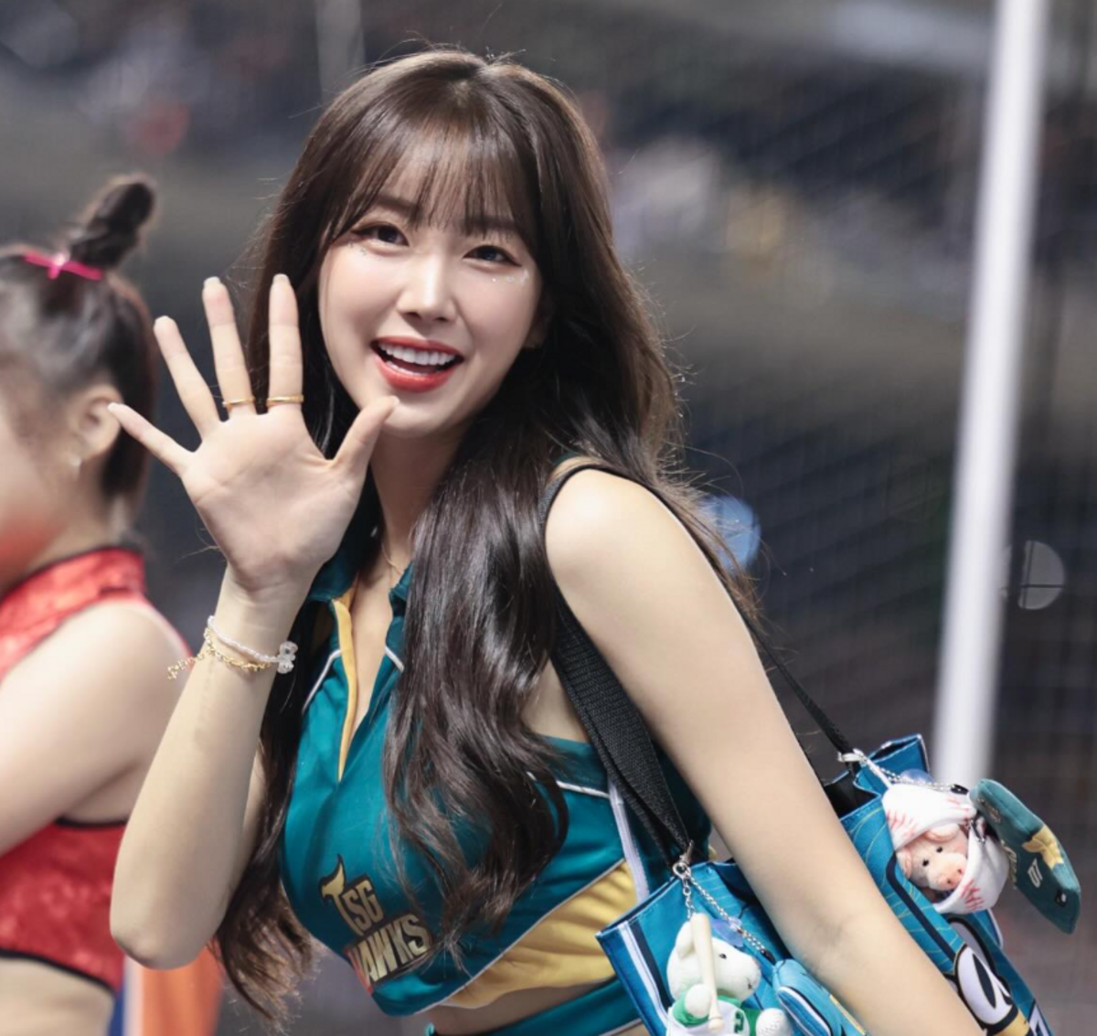 安芝儇擁有甜美的外表及出色的舞蹈天份，2023年加入Wing Stars後在台擁有相當高的人氣，更被封為「最強外掛」。 圖：翻攝自安芝儇IG