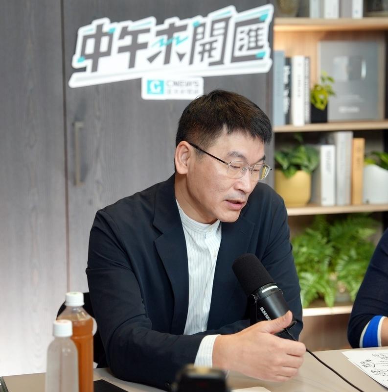 大陸委員會副主委梁文傑今（31）日接受主持人黃光芹《CNEWS匯流新聞網》政論live直播節目《中午來開匯》專訪。 圖：《CNEWS匯流新聞網》提供