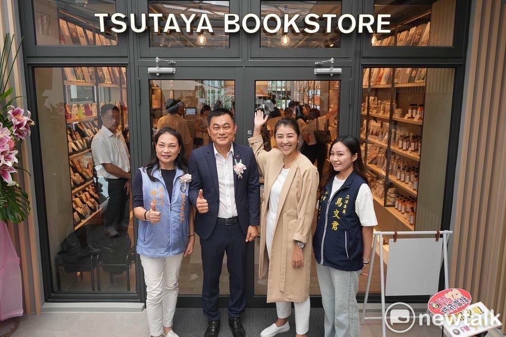 日月町的蔦屋書店。 圖：唐復年/攝
