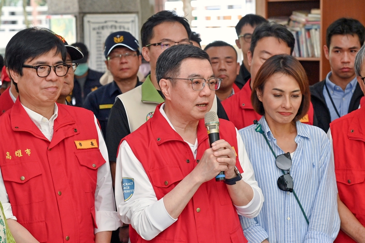 對於外界質疑2030年可能重啟核電，行政院長卓榮泰感嘆「外國媒體聽得懂我講的中文，但國內媒體卻看不懂我說的中文，這是我最大的遺憾。」 圖： 行政院提供