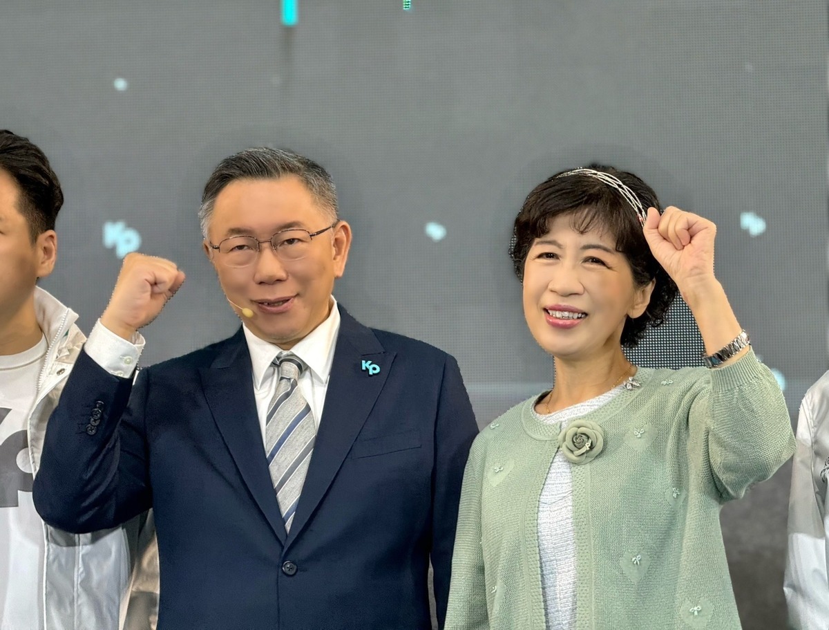 民眾黨主席柯文哲與夫人陳佩琪。 圖：翻攝「臉書」陳佩琪Peggy粉絲專頁