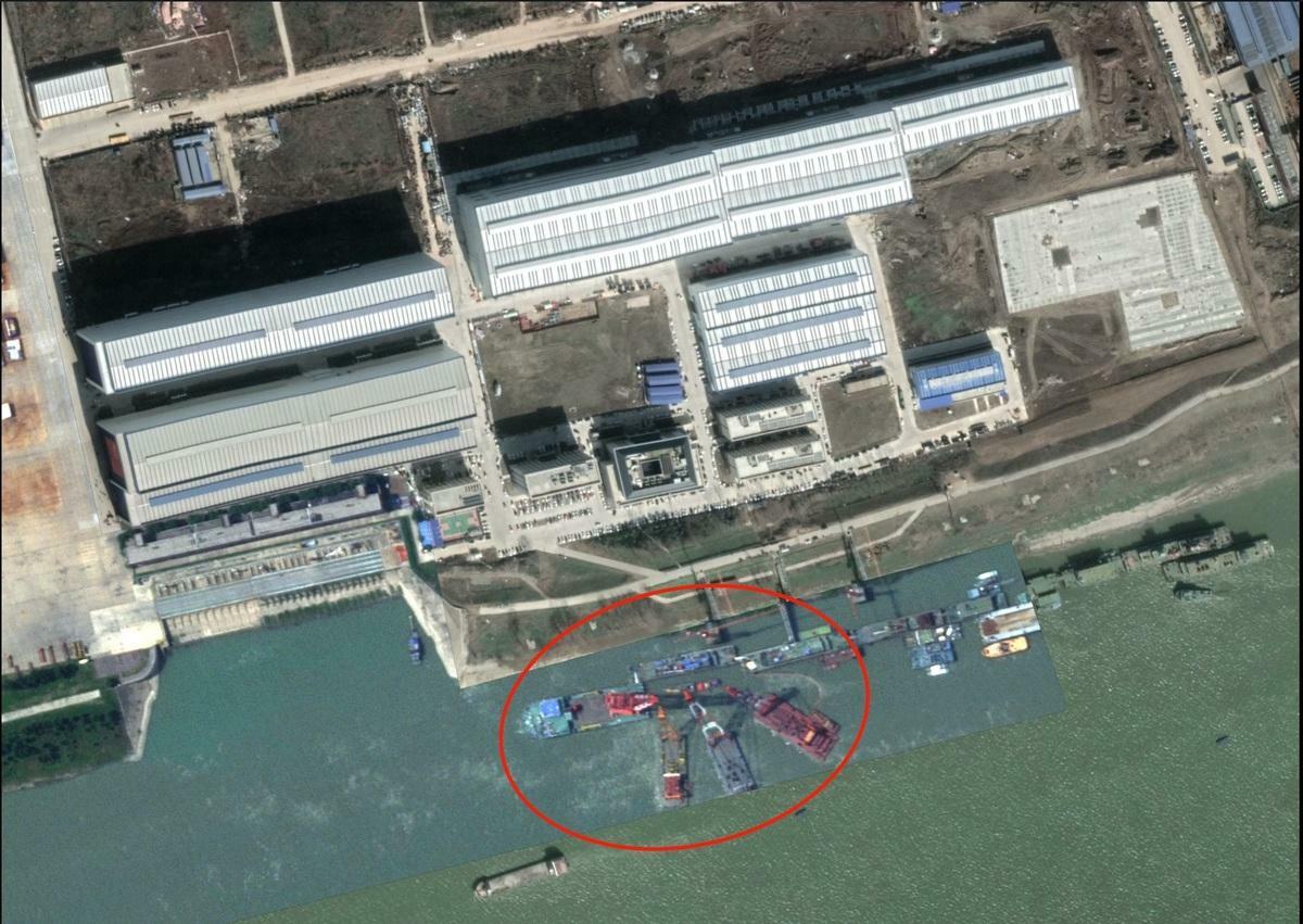中國新建的 039A 型（元級）潛艦疑似發生事故。 圖：翻攝自 Neil Douglas X 帳號
