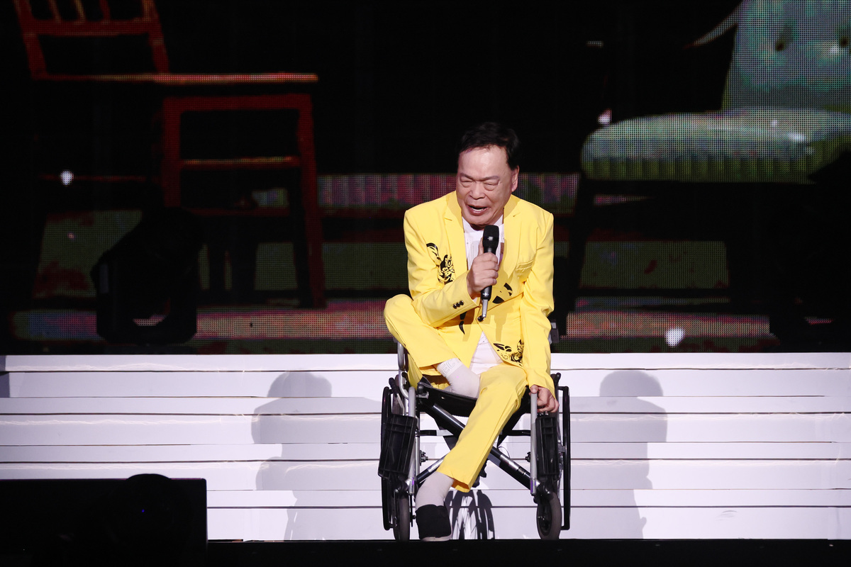 資深歌手阿吉仔首度參與高流藍寶石大歌廳演出。 圖：高雄流行音樂中心/提供