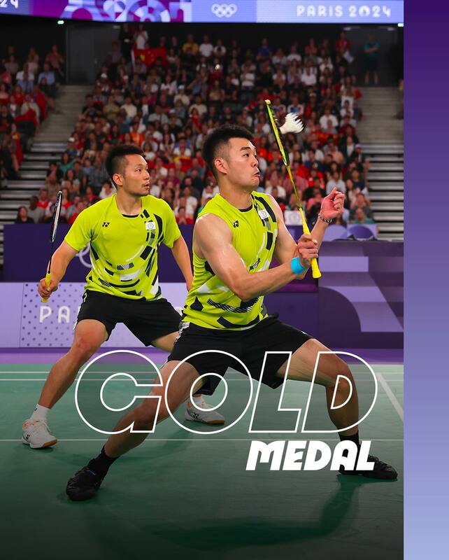 我奧運羽球男雙選手李洋（左）、王齊麟在2024巴黎奧運擊敗中國二連霸，連奧運臉書都稱讚他們是「金色羽毛球小鳥」。 圖：翻攝自Paris 2024臉書