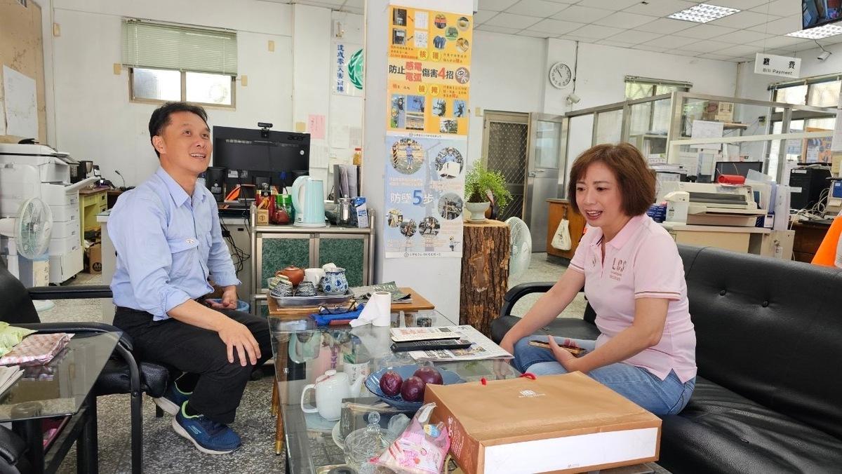 何欣純拜訪台電谷關服務所。 圖：何欣純服務處/提供