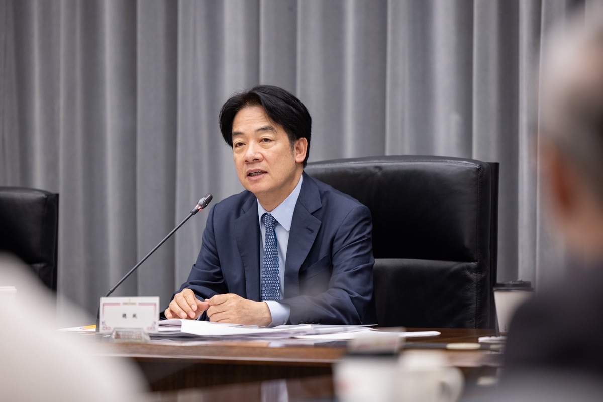 總統賴清德召開國安高層會議，指示相關單位應處中國軍演。 圖：總統府提供