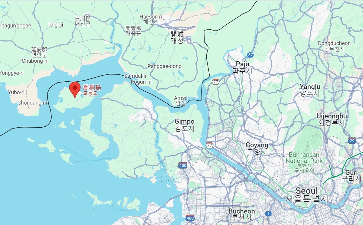 南韓軍方稱8日凌晨有北韓民眾「步行」穿越漢江，向南韓表明歸順之意。 圖：截取Google Map