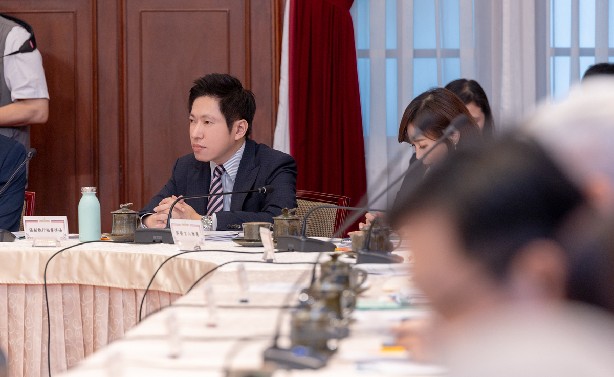 總統府副秘書長張惇涵出席「國家氣候變遷對策委員會」首場會議。 圖：總統府提供