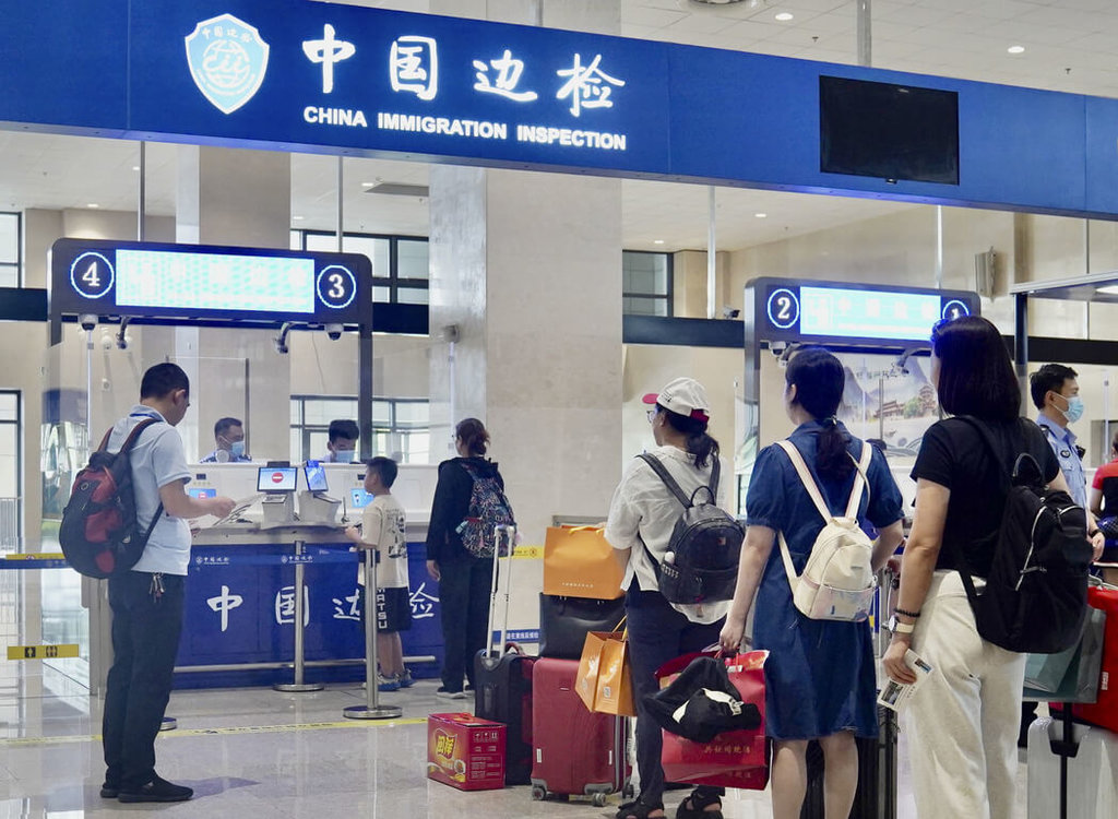 7名陸客組成的旅遊團上午循小三通赴馬祖旅遊，是武漢肺炎疫情後首個赴馬祖旅遊的陸客團。 圖：翻攝自中新社（資料照）