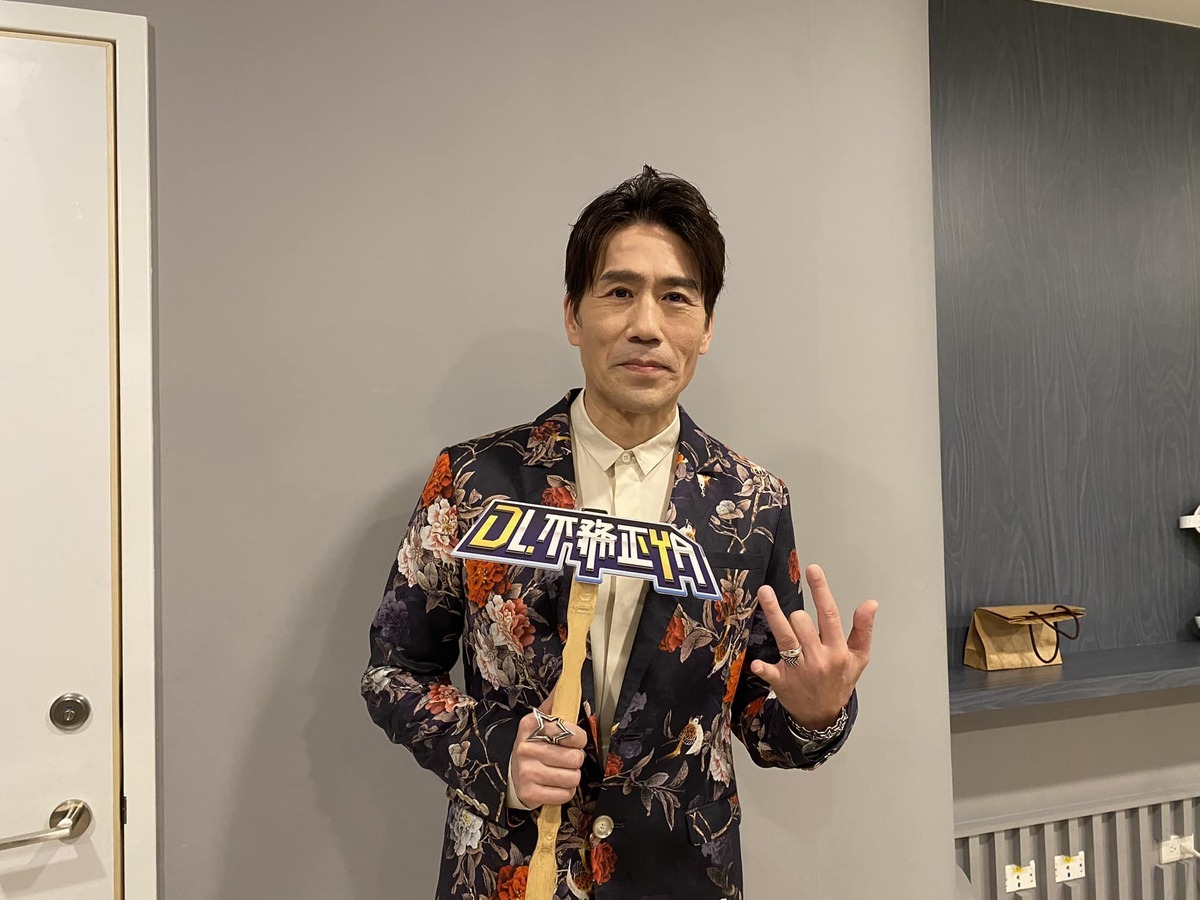 金曲歌王羅時豐的 YouTube 頻道「羅時豐 DL．不務正 Ya」昨日突然宣布與原團隊切割，所有影片全數下架，引發外界熱議。頻道製作人「姪子」張敏慎隨後發聲明，並進而指控對方「不尊重藝術創作者」，雙方矛盾公開化。 圖：翻攝自「羅時豐 DL．不務正 Ya」 粉絲專頁