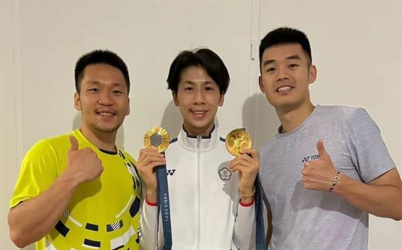 林郁婷奪金！李洋、王齊麟、林郁婷合照 珍貴3金同框